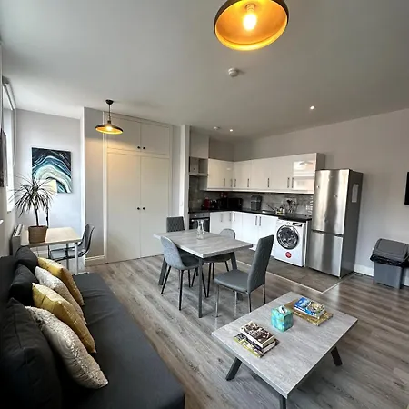 Citycenter 3 Bedroom Sercox *