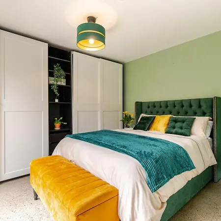 Citycenter 3 Bedroom Sercox Lejlighed *